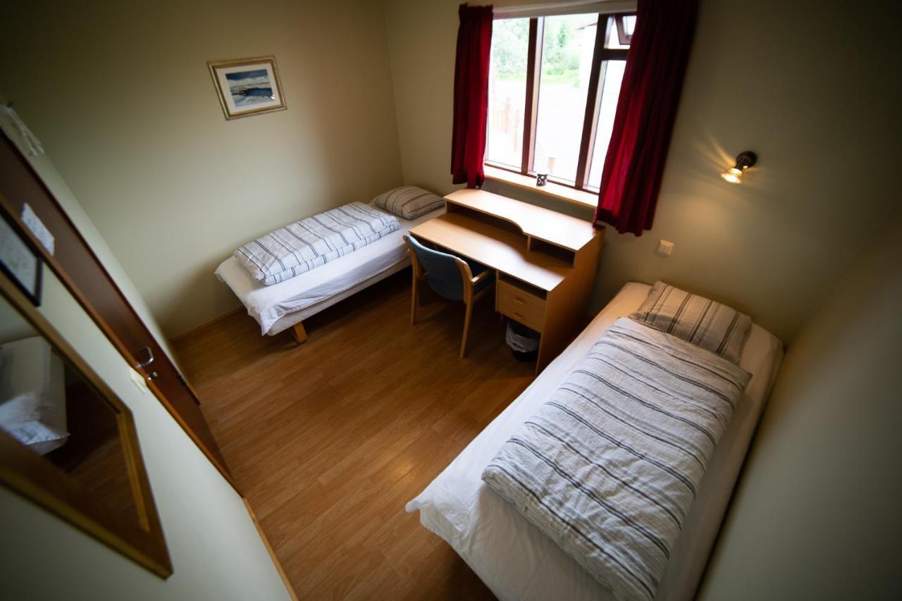 Arbot Hostel Husavik Exterior photo
